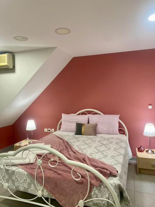 Cozy Apartment Near To The Airport Kouvarás Exteriér fotografie